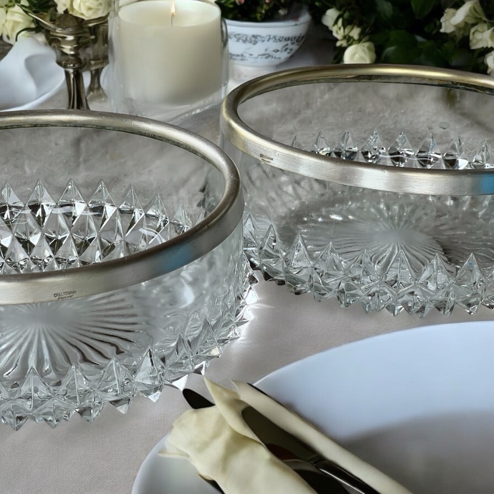 Sophisticated Silver and White Serveware Bowl☑️